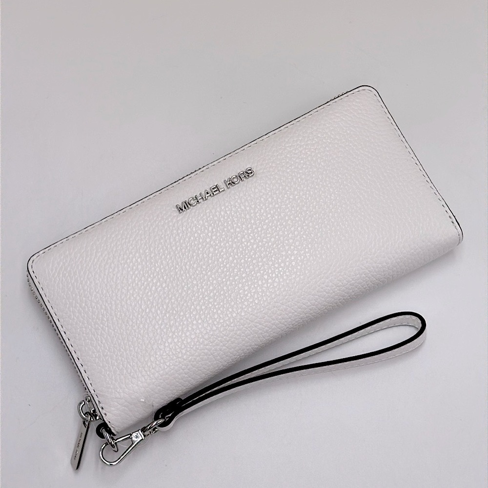 Michael Kors Large Pebbled Leather Continental Wallet Wristlet Phone Holder
Opt - Picture 11 of 12